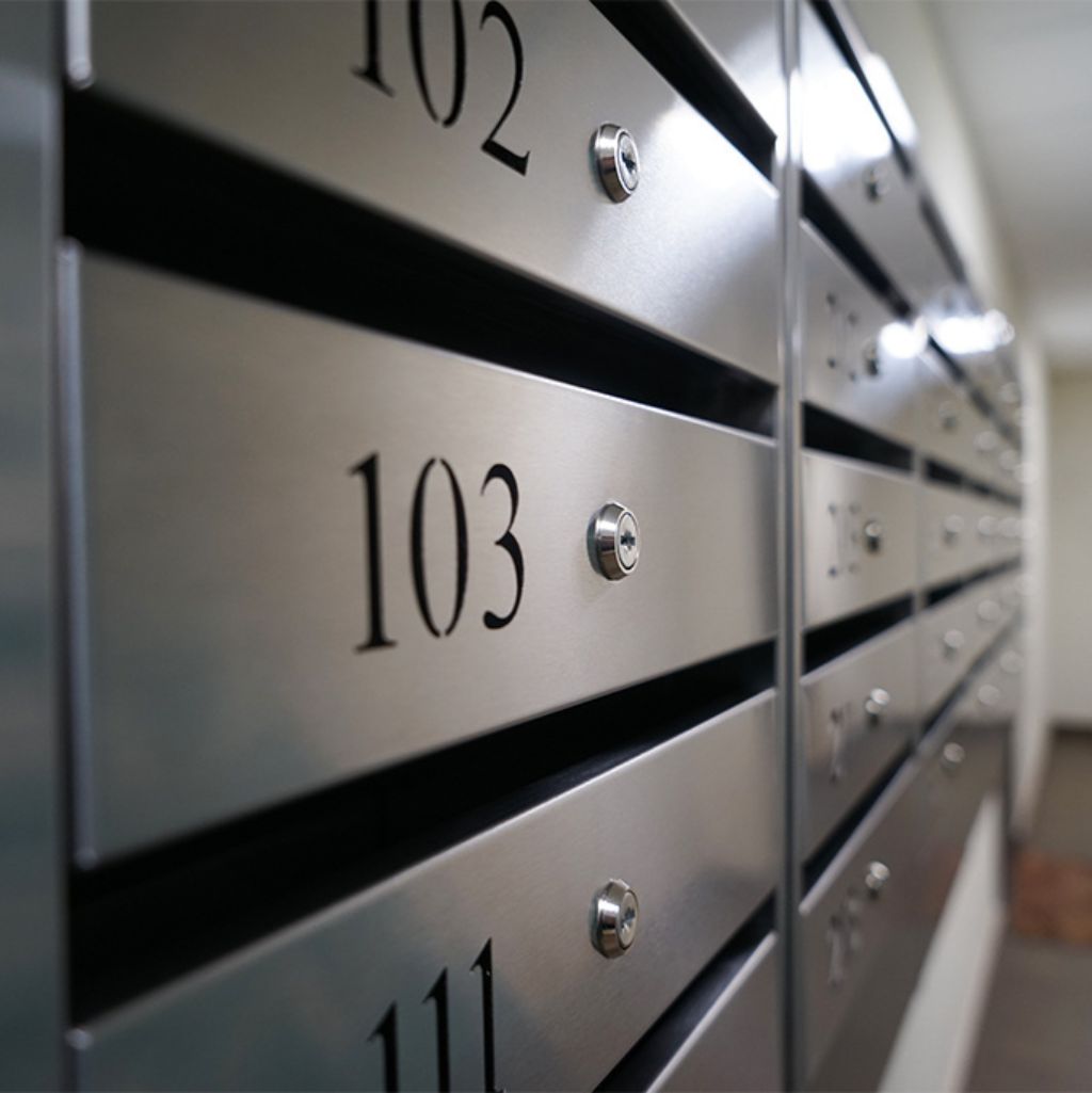 Установка почтовых ящиков Серии Эталон Премиум