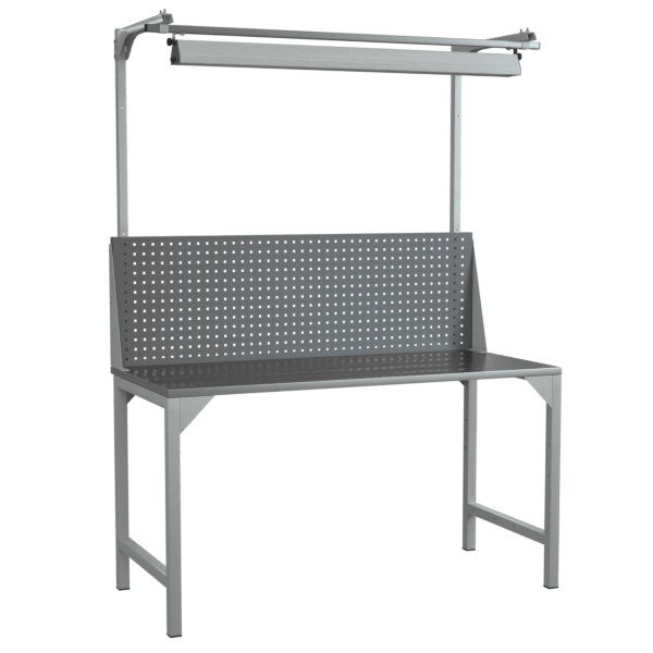 верстак 1500 с перфорированным экраном с консолями и светильником фото