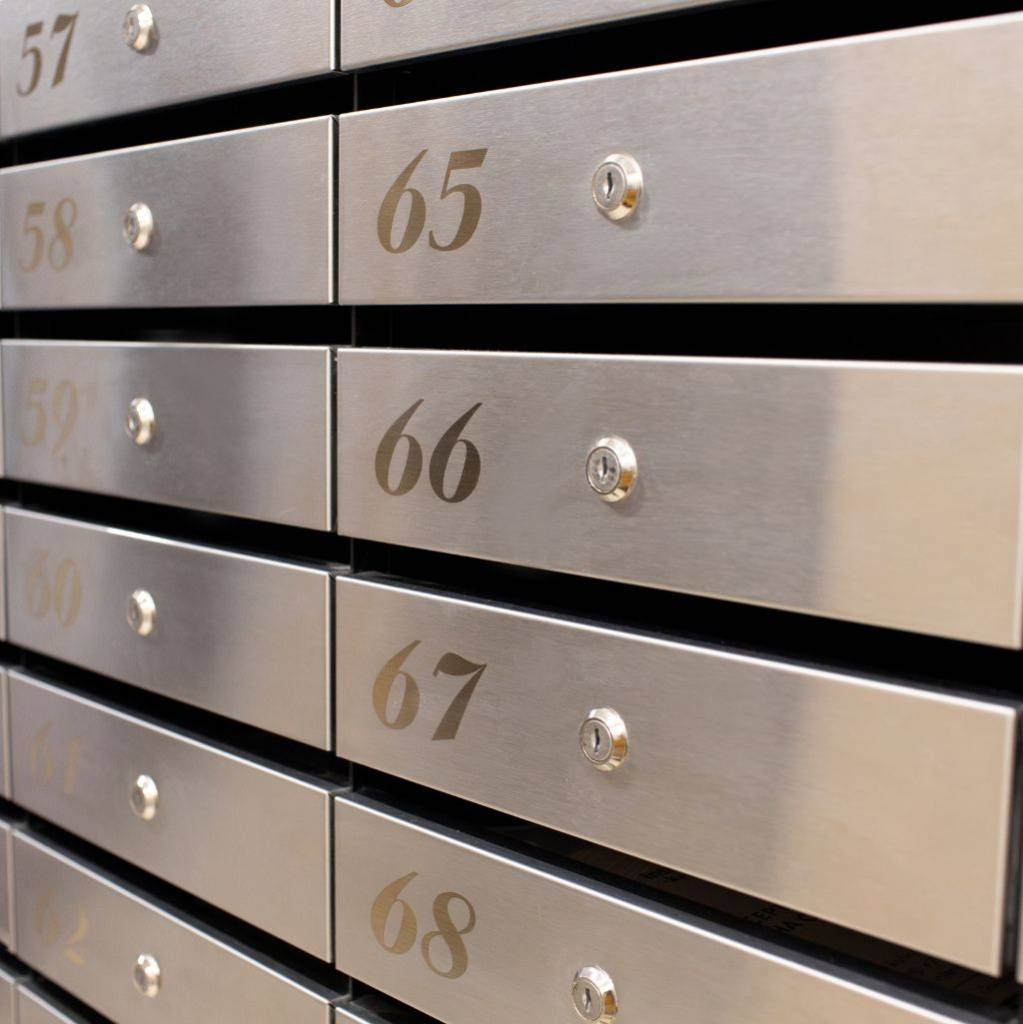 Нумерация пленкой Oracal