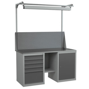 верстак 1500 с тумбами, светодиодным светильником и экраном с консолями и полкой-стенкой фото